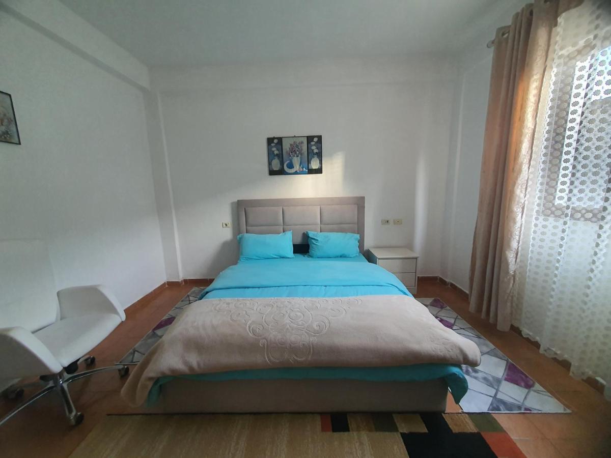 Вилла Spacious House With A Big Garden And Fire Pit Тирана Экстерьер фото