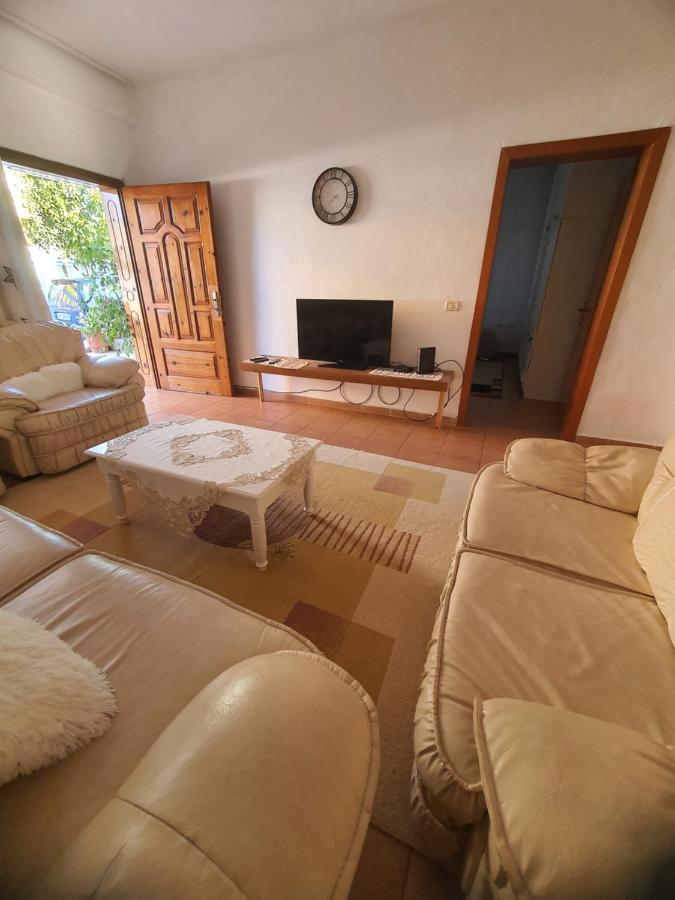 Вилла Spacious House With A Big Garden And Fire Pit Тирана Экстерьер фото